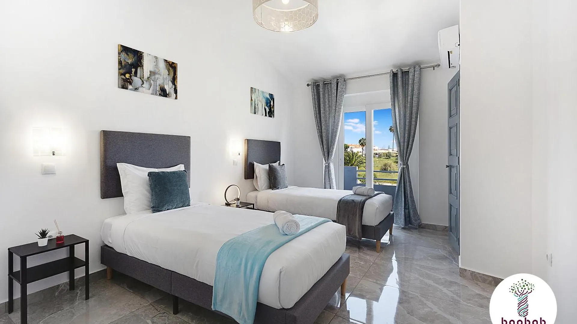 #268 Marvellous Villa Sapphire Albufeira