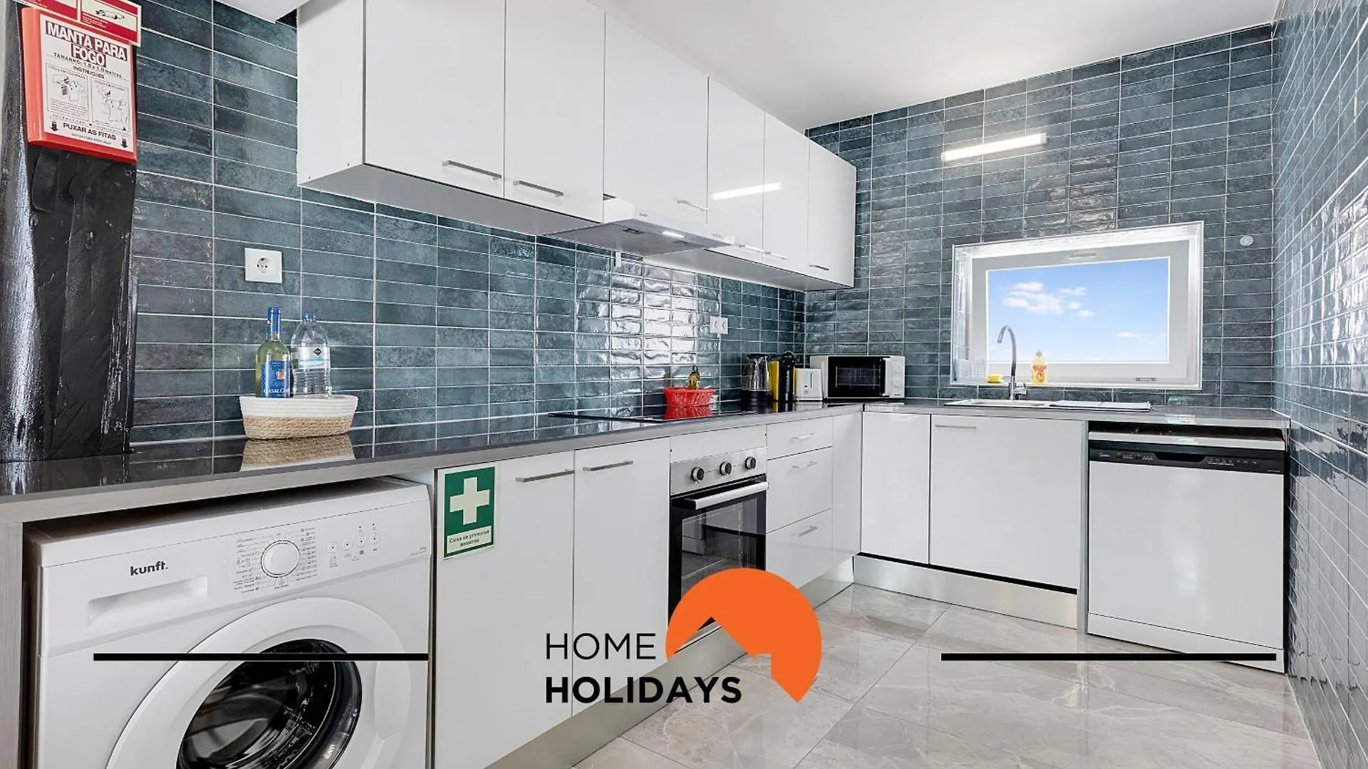 #268 Marvellous Villa Sapphire Albufeira